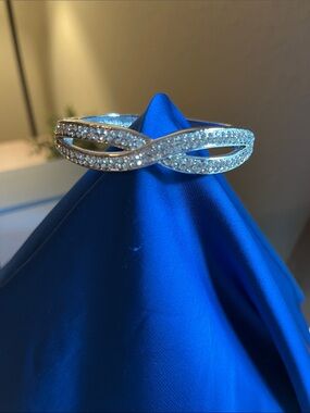 Silver Crystal Pave Twist Bangle Bracelet - Women Jewelry